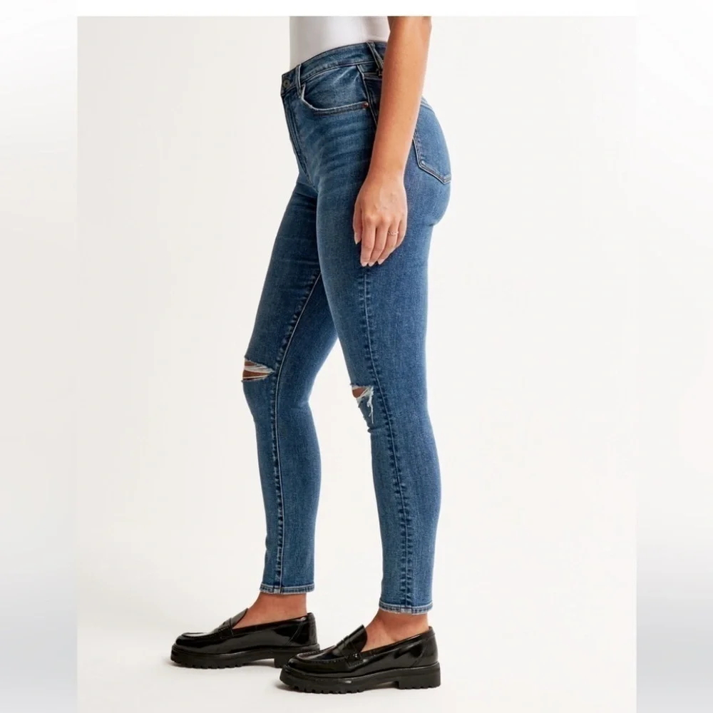 Abercrombie Curve Love High Rise Super Skinny Ankle Jean MEDIUM DESTROY, 31 LONG - Picture 4 of 16
